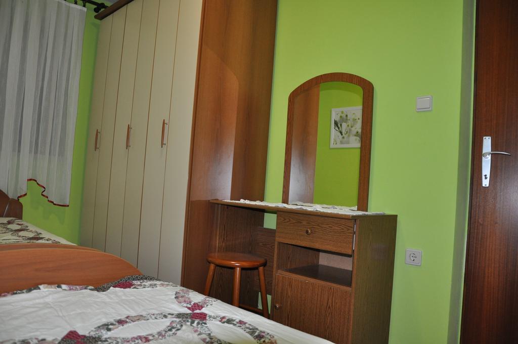 Apartments Kalsan Novalja Rom bilde